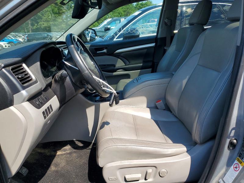 56221876 :رقم المزاد ، 5TDJZRFH1HS453774 vin ، 2017 Toyota Highlander مزاد بيع