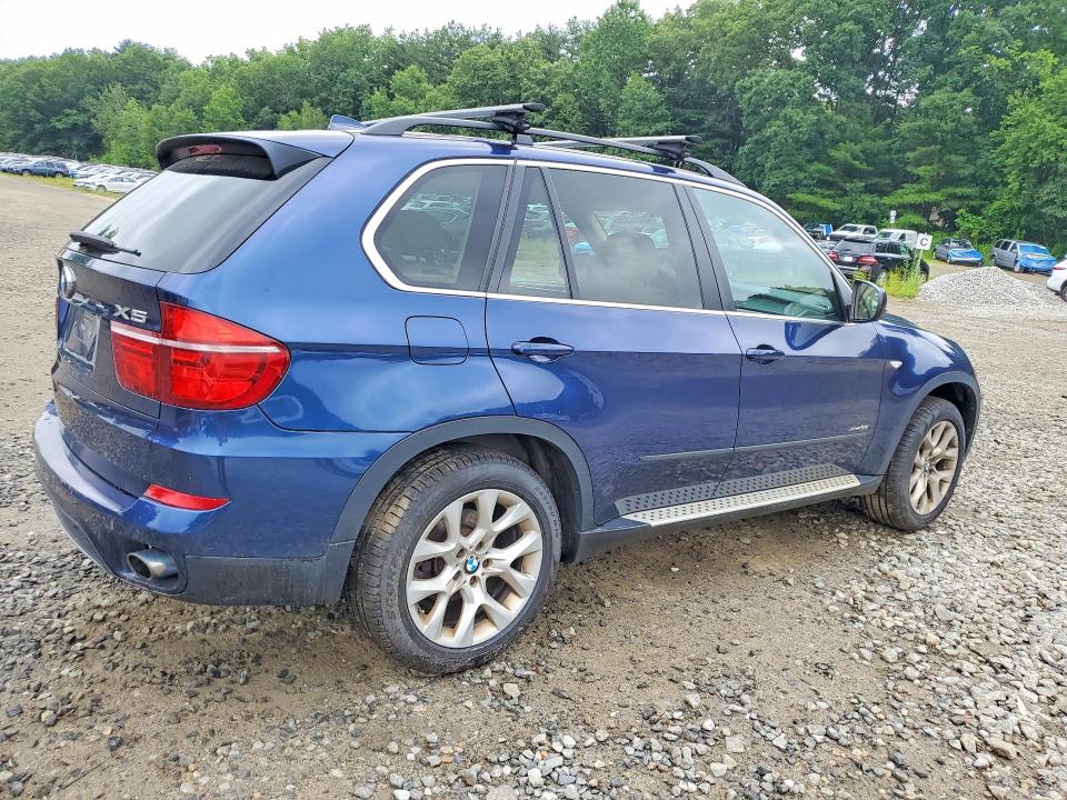 2013 Bmw X5 მანქანა იყიდება აუქციონზე, vin: 5UXZV4C53D0B16176, აუქციონის ნომერი: 58414056