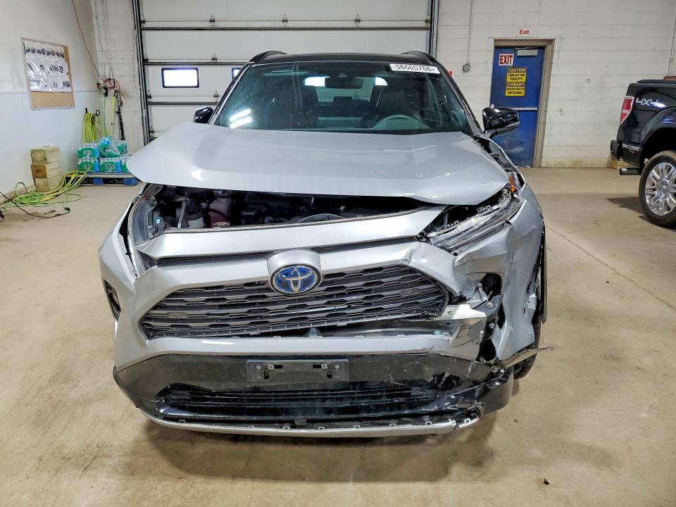 56605766 :رقم المزاد ، 2T3E6RFV8MW013821 vin ، 2021 Toyota Rav4 مزاد بيع