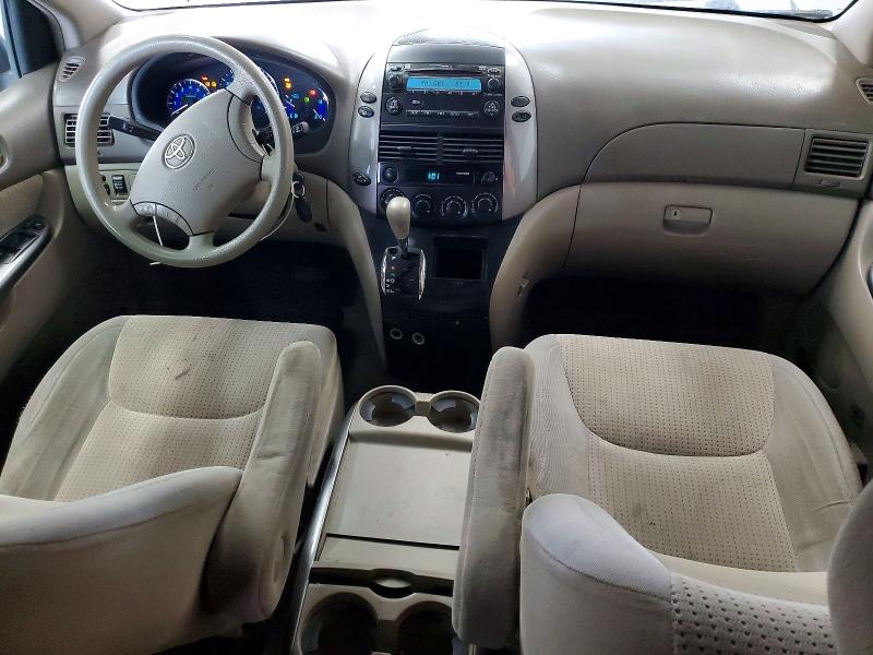 Продаж на аукціоні авто 2010 Toyota Sienna, vin: 5TDKK4CC0AS303584, номер лоту: 58843216