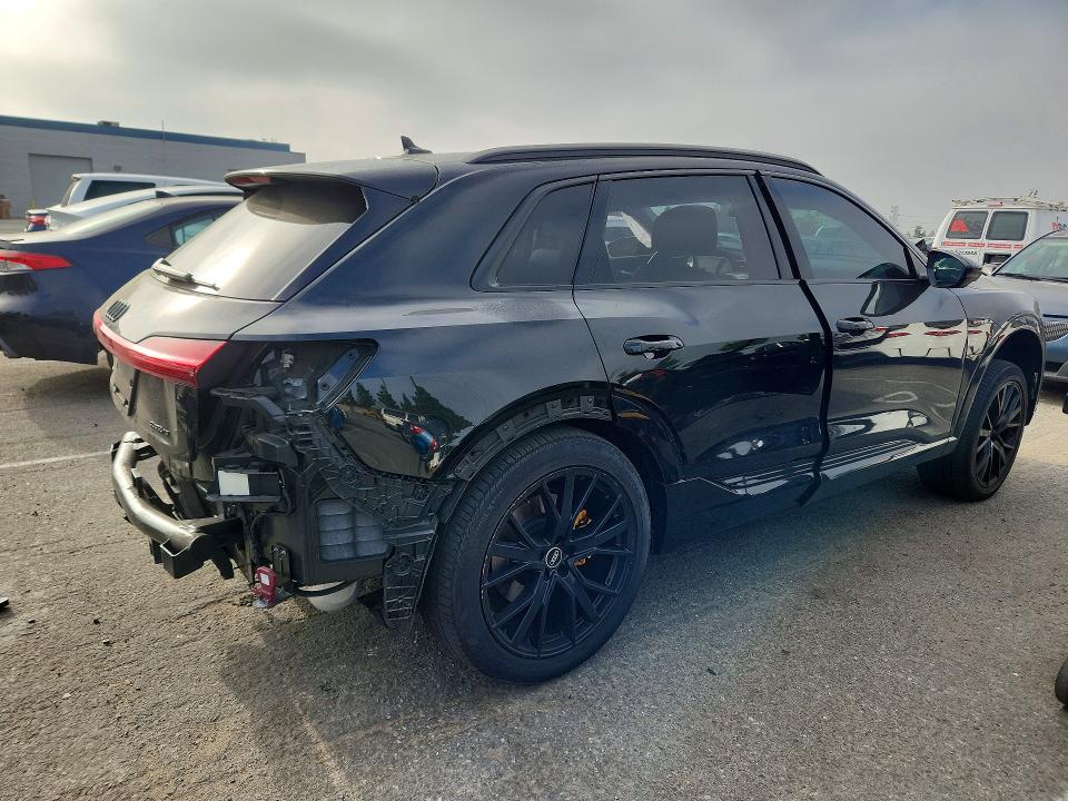 Aukcja sprzedaży 2021 Audi E-tron, vin: WA1VABGE4MB026847, numer aukcji: 55728176