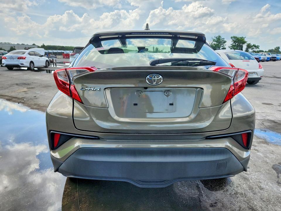 2021 Toyota C-hr მანქანა იყიდება აუქციონზე, vin: JTNKHMBX6M1105026, აუქციონის ნომერი: 57666126