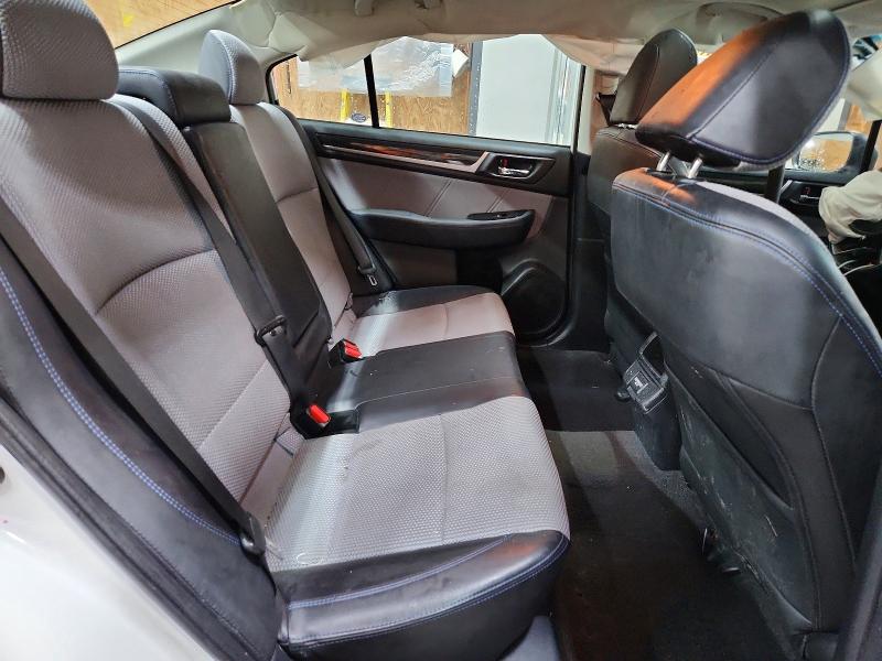 57332896 :رقم المزاد ، 4S3BNAR61J3029904 vin ، 2018 Subaru Legacy مزاد بيع