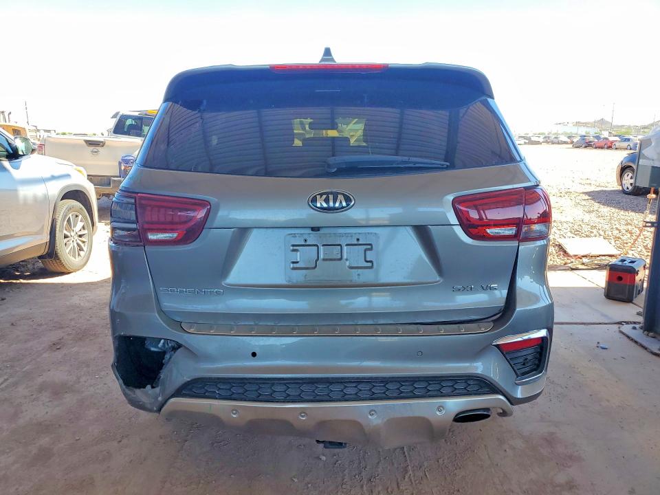 Продажа на аукционе авто 2019 Kia Sorento, vin: 5XYPK4A56KG449884, номер лота: 58130276