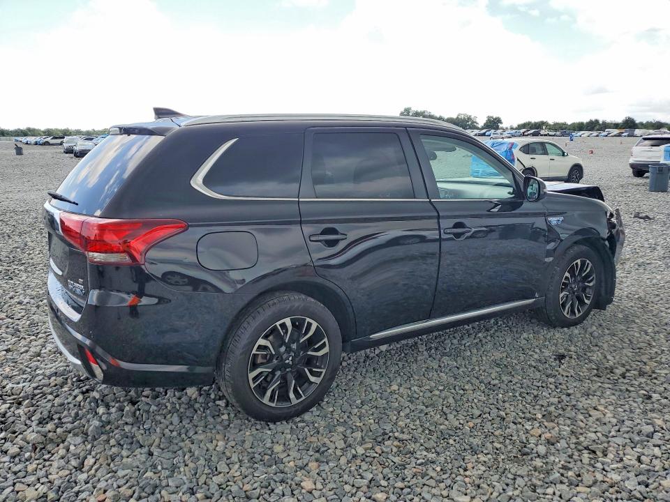 Продажа на аукционе авто 2018 Mitsubishi Outlander, vin: JA4J24A57JZ028000, номер лота: 57359686
