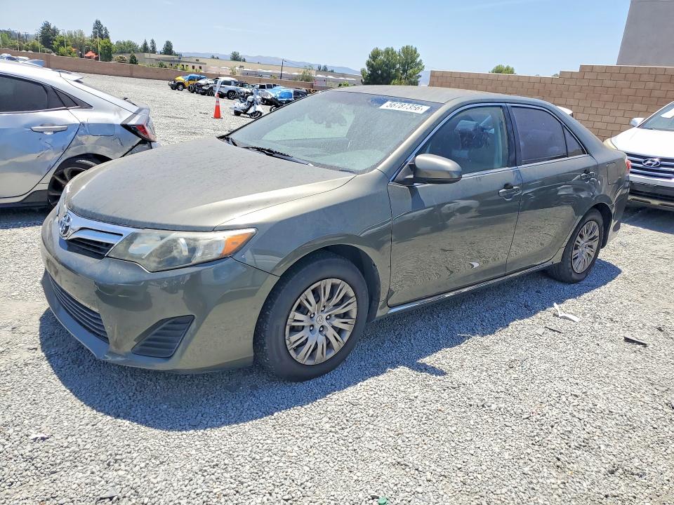 56787356 :رقم المزاد ، 4T4BF1FKXER380696 vin ، 2014 Toyota Camry مزاد بيع