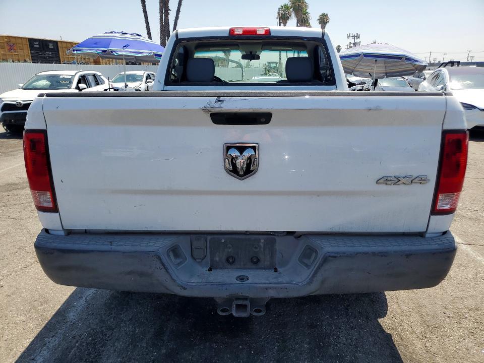 56090536 :رقم المزاد ، 3C6JR7AT3EG176613 vin ، 2014 Ram 1500 مزاد بيع