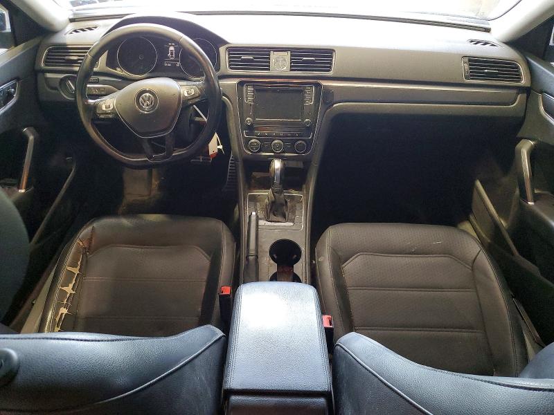 55179966 :رقم المزاد ، 1VWDT7A31HC065523 vin ، 2017 Volkswagen Passat مزاد بيع
