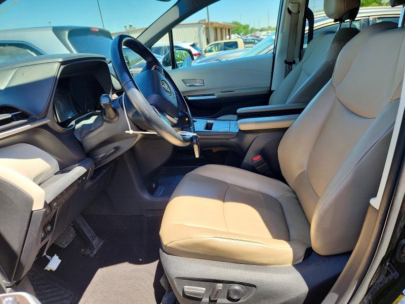 56517766 :رقم المزاد ، 5TDJRKEC6MS025660 vin ، 2021 Toyota Sienna مزاد بيع