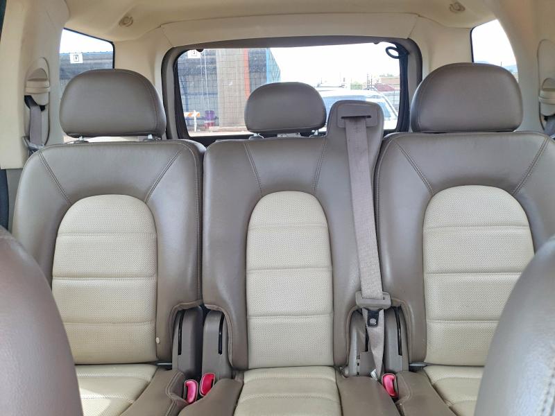 56323476 :رقم المزاد ، 1FMDU74W05UA69652 vin ، 2005 Ford Explorer مزاد بيع