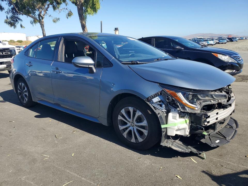 55422996 :رقم المزاد ، JTDEAMDE9NJ042572 vin ، 2022 Toyota Corolla مزاد بيع