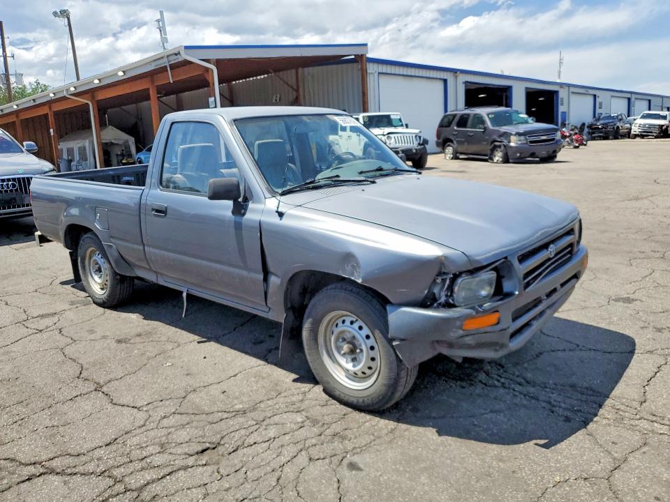 56807606 :رقم المزاد ، 4TARN81A6NZ014711 vin ، 1992 Toyota Pickup مزاد بيع