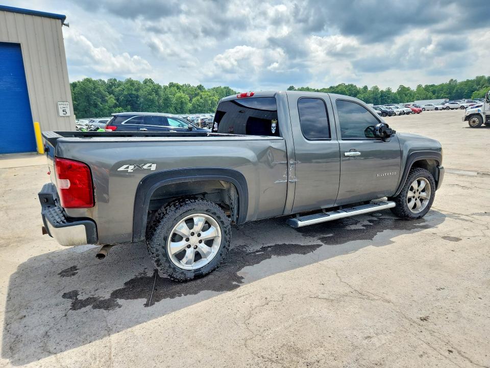 Продажа на аукционе авто 2011 Chevrolet Silverado, vin: 1GCRKSE34BZ208073, номер лота: 56598406