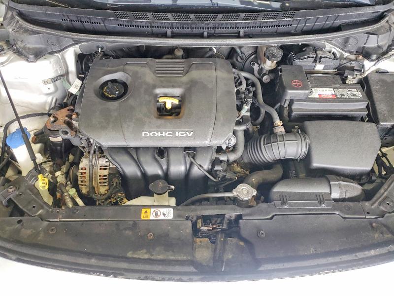 57883756 :رقم المزاد ، 3KPFK4A70JE209884 vin ، 2018 Kia Forte مزاد بيع