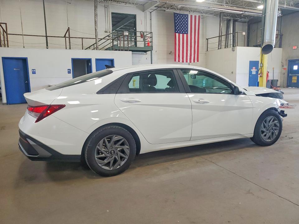 58435376 :رقم المزاد ، KMHLM4DG2RU643371 vin ، 2024 Hyundai Elantra مزاد بيع