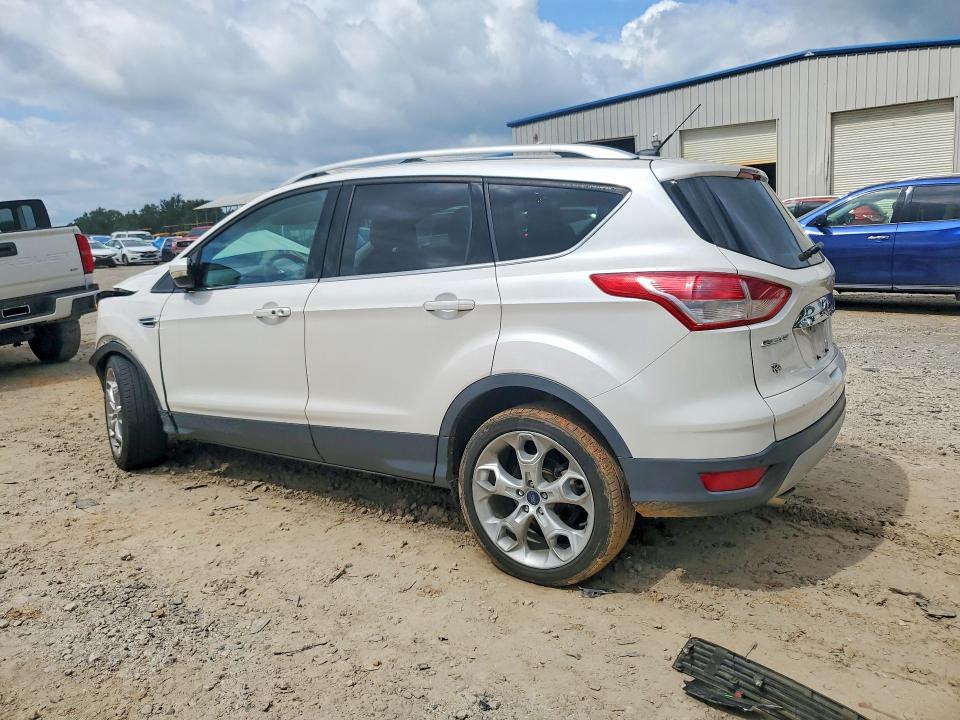 Продажа на аукционе авто 2016 Ford Escape, vin: 1FMCU0J92GUB45747, номер лота: 57608326