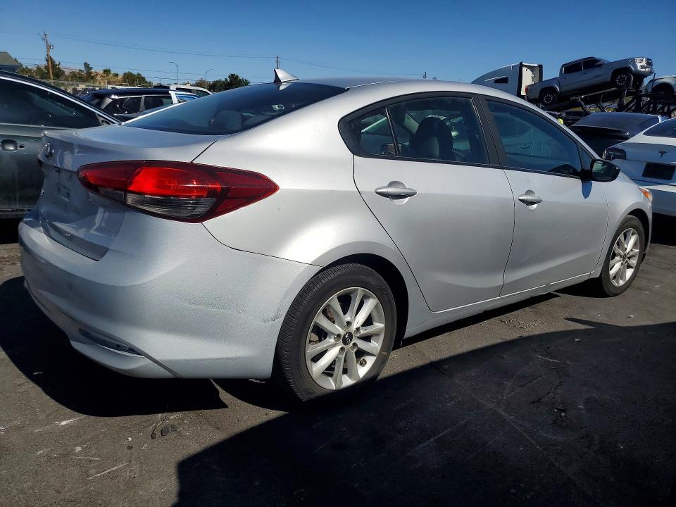Aukcja sprzedaży 2017 Kia Forte, vin: 3KPFL4A76HE117007, numer aukcji: 56743056