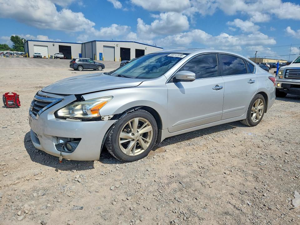 59012336 :رقم المزاد ، 1N4AL3AP0FC283022 vin ، 2015 Nissan Altima مزاد بيع