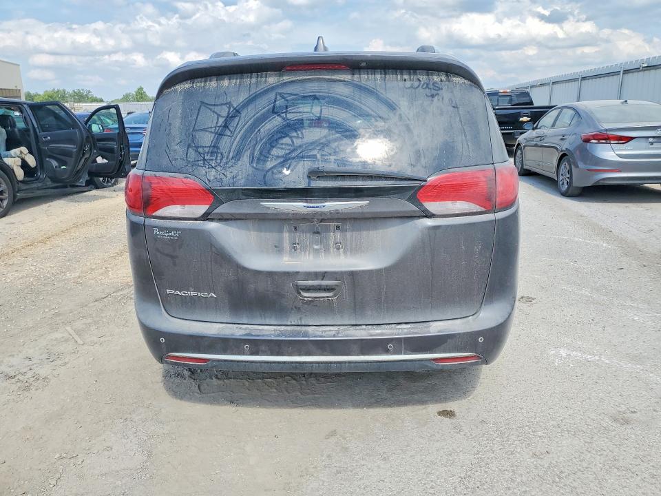 Auction sale of the 2018 Chrysler Pacifica, vin: 2C4RC1BG8JR219018, lot number: 55859426