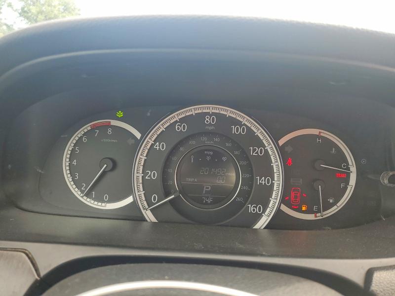 58269006 :رقم المزاد ، 1HGCR2F8XFA225445 vin ، 2015 Honda Accord مزاد بيع