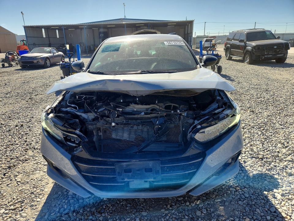 56715176 :رقم المزاد ، 1HGCV1F30MA102129 vin ، 2021 Honda Accord مزاد بيع