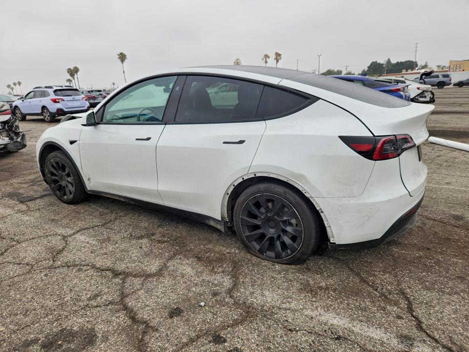 2024 Tesla Model Y მანქანა იყიდება აუქციონზე, vin: 7SAYGDED5RF018531, აუქციონის ნომერი: 57130576