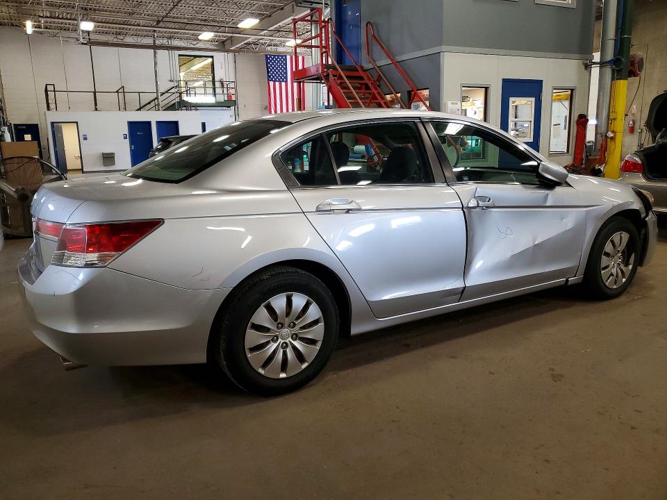 2011 Honda Accord მანქანა იყიდება აუქციონზე, vin: 1HGCP2F35BA121692, აუქციონის ნომერი: 58444786