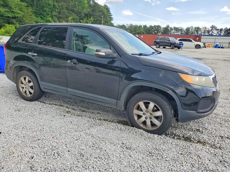 55467556 :رقم المزاد ، 5XYKT3A1XBG136027 vin ، 2011 Kia Sorento مزاد بيع