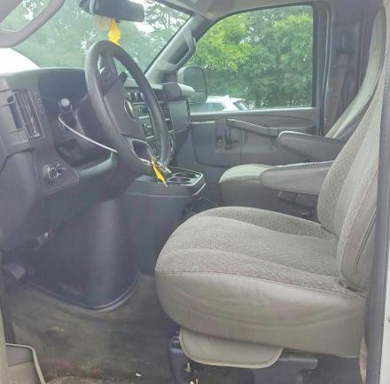 Auction sale of the 2019 Chevrolet Express G2500, vin: 1GAWGFFG7K1220755, lot number: 58043746
