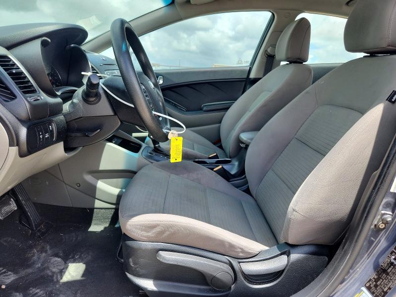 2015 Kia Forte მანქანა იყიდება აუქციონზე, vin: KNAFX4A61F5270735, აუქციონის ნომერი: 56159256