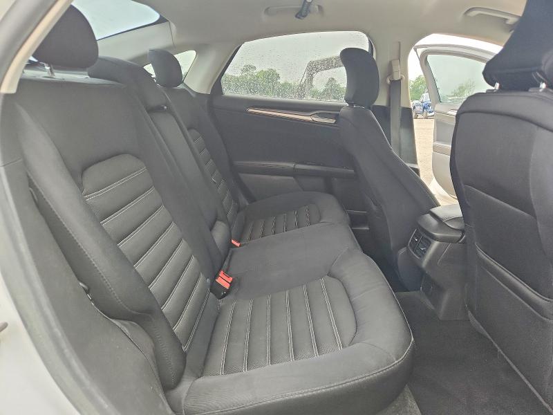 57632646 :رقم المزاد ، 3FA6P0H75FR170845 vin ، 2015 Ford Fusion مزاد بيع