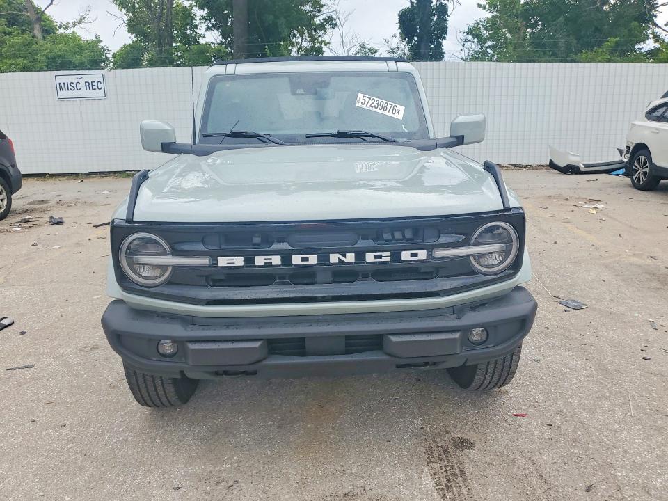 2021 Ford Bronco მანქანა იყიდება აუქციონზე, vin: 1FMDE5BHXMLB05051, აუქციონის ნომერი: 57239876