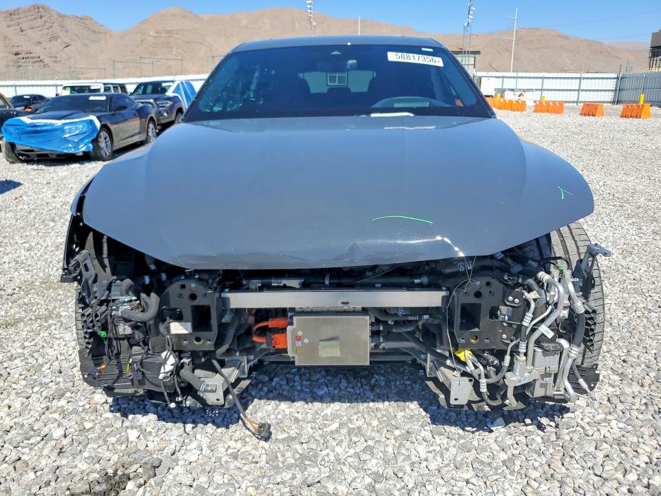 2024 Audi Sq8 E-tron მანქანა იყიდება აუქციონზე, vin: WA1DCBGE5RB051740, აუქციონის ნომერი: 58817356