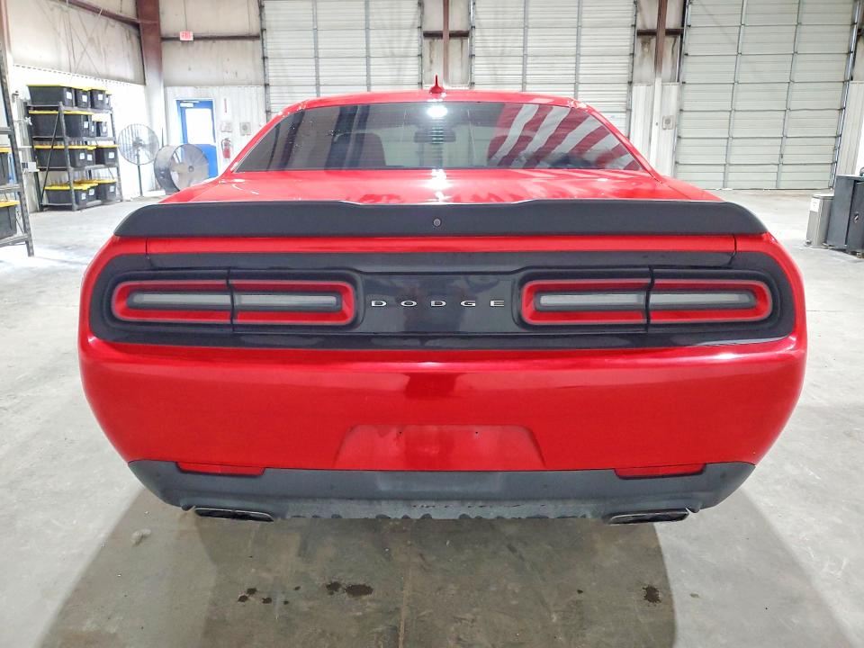 2018 Dodge Challenger მანქანა იყიდება აუქციონზე, vin: 2C3CDZBT2JH111776, აუქციონის ნომერი: 56787606