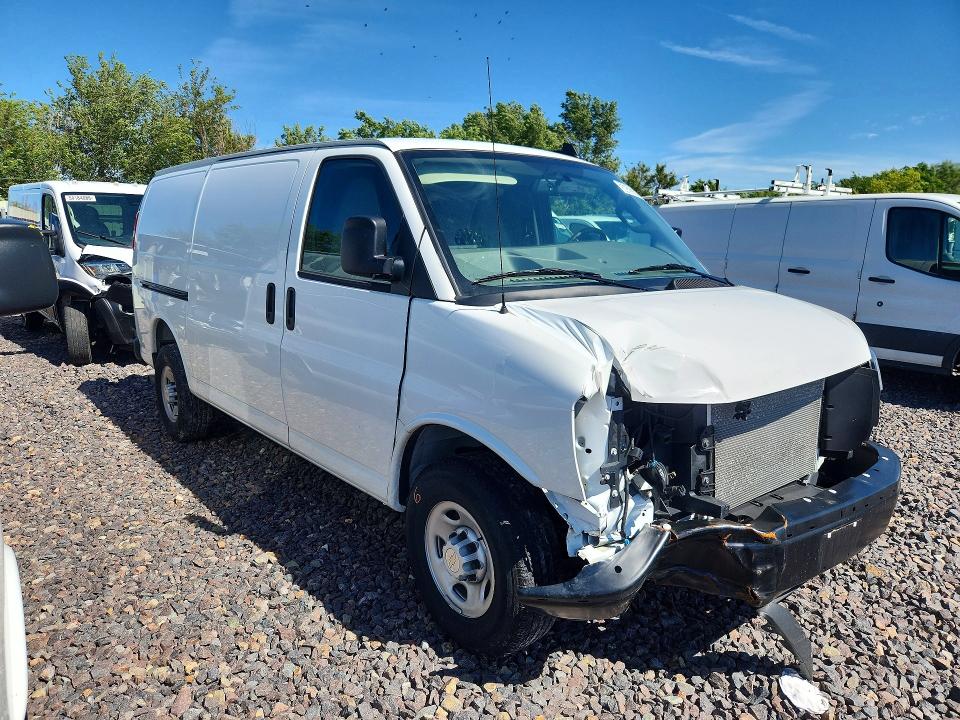2025 Chevrolet Express G2500 მანქანა იყიდება აუქციონზე, vin: 1GCWGAFP6S1255992, აუქციონის ნომერი: 56528376
