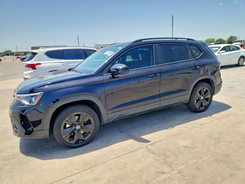 58833366 :رقم المزاد ، 3VV3C7B22SM082925 vin ، 2025 Volkswagen Taos مزاد بيع