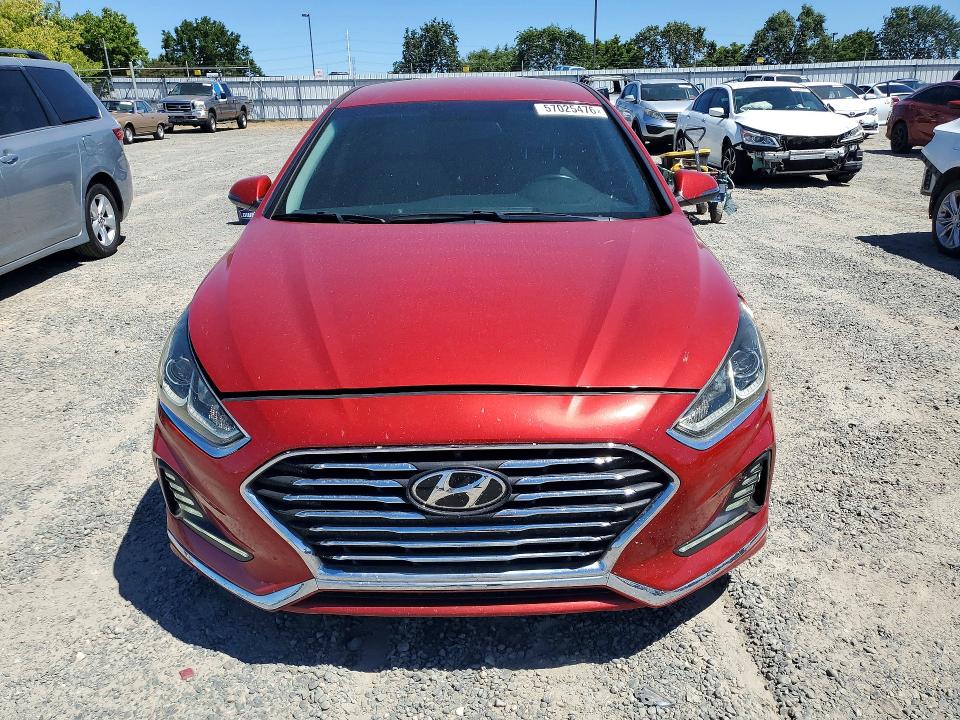 57025476 :رقم المزاد ، 5NPE34AF8JH631798 vin ، 2018 Hyundai Sonata مزاد بيع