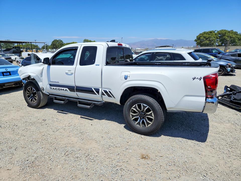 58490566 :رقم المزاد ، 3TYRX5GN7MT008069 vin ، 2021 Toyota Tacoma مزاد بيع