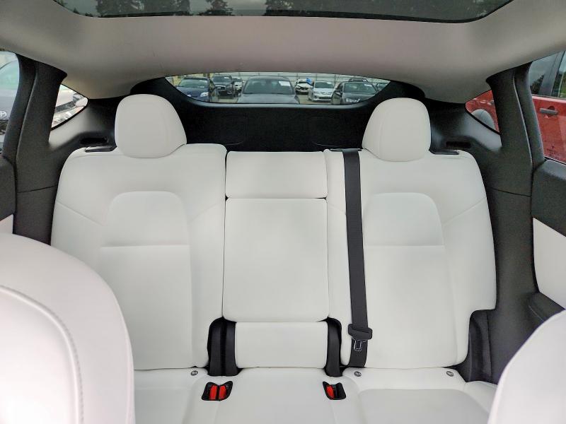 Auction sale of the 2022 Tesla Model  Y, vin: 7SAYGDEE7NF393839, lot number: 56511956