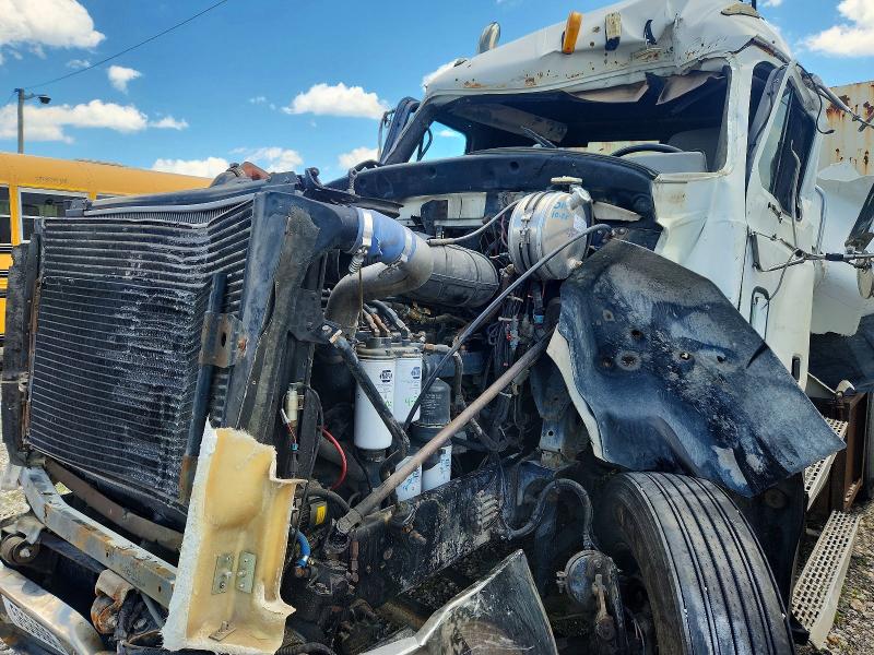 56566066 :رقم المزاد ، 1M1AA13Y8YW125152 vin ، 2000 Mack 600 مزاد بيع
