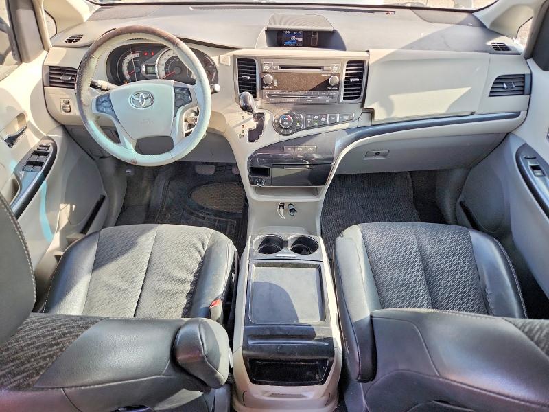Aukcja sprzedaży 2011 Toyota Sienna, vin: 5TDXK3DC4BS130975, numer aukcji: 58941356