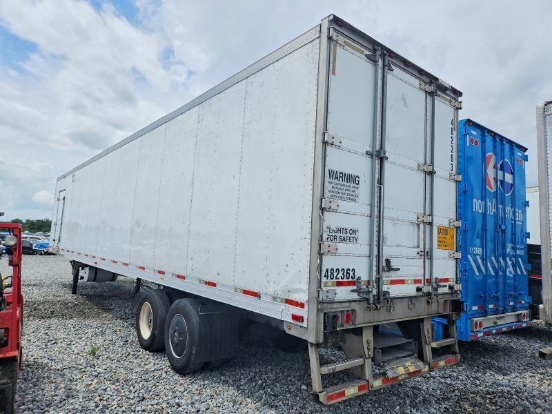 58886686 :رقم المزاد ، 1UYVS2484GM526017 vin ، 2016 Utility Trailer Trailer مزاد بيع