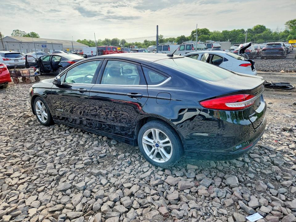 56004396 :رقم المزاد ، 3FA6P0UUXJR101055 vin ، 2018 Ford Fusion مزاد بيع