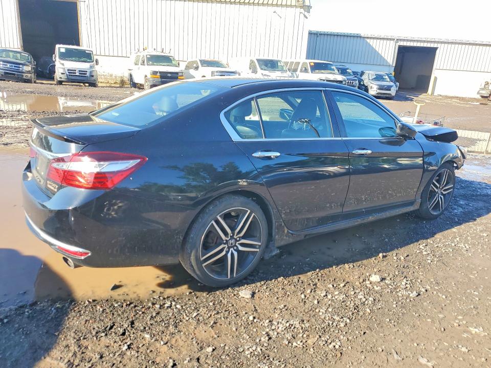 Продаж на аукціоні авто 2017 Honda Accord, vin: 1HGCR2F19HA178124, номер лоту: 58486706