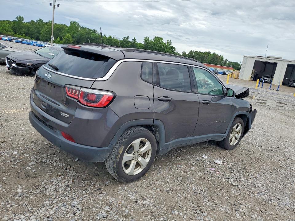 57580726 :رقم المزاد ، 3C4NJCBB3JT124657 vin ، 2018 Jeep Compass مزاد بيع