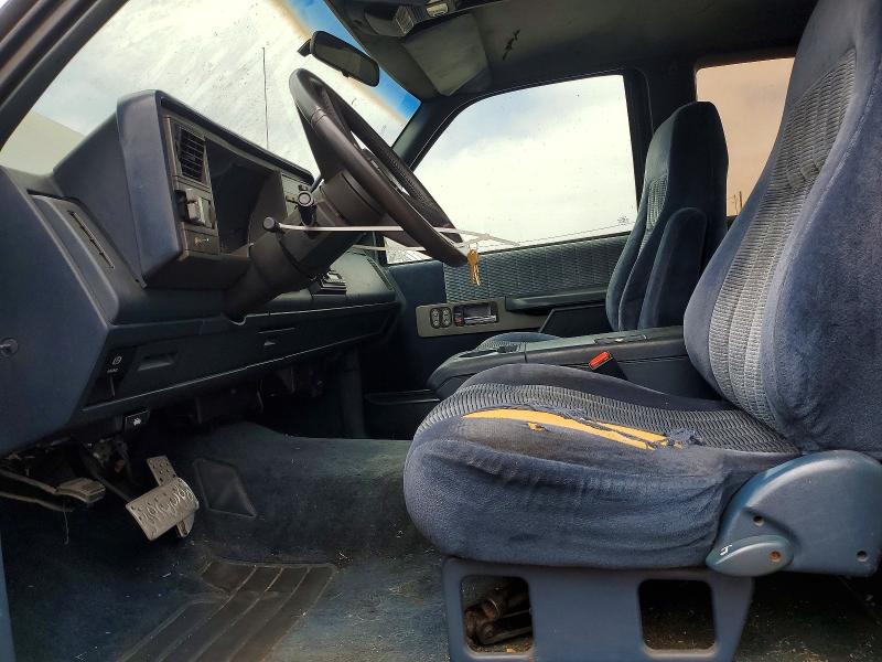 Продажа на аукционе авто 1993 Chevrolet Gmt-400, vin: 2GCFC29KXP1127578, номер лота: 58849746