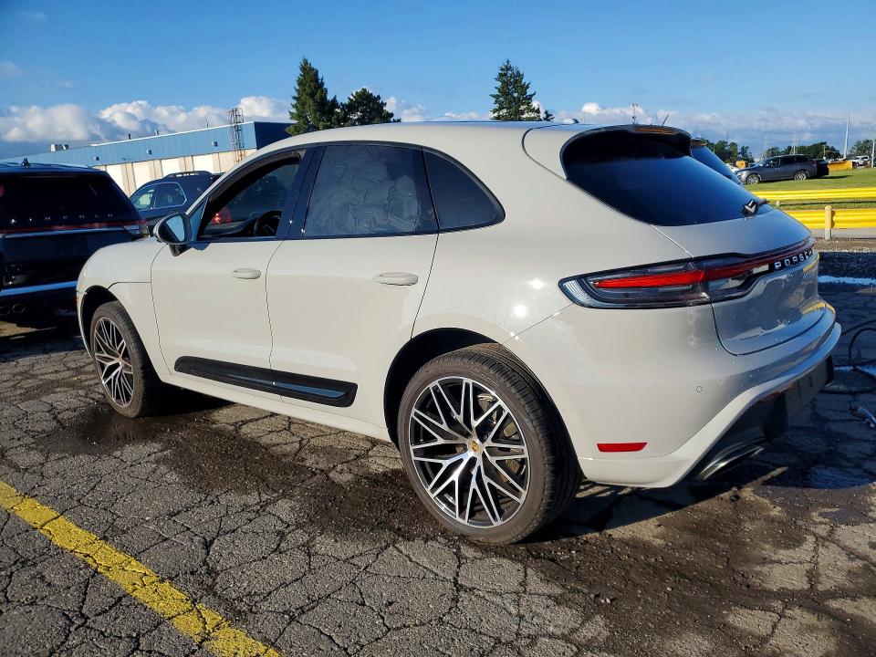 57501076 :رقم المزاد ، WP1AA2A51SLB03905 vin ، 2025 Porsche Macan مزاد بيع