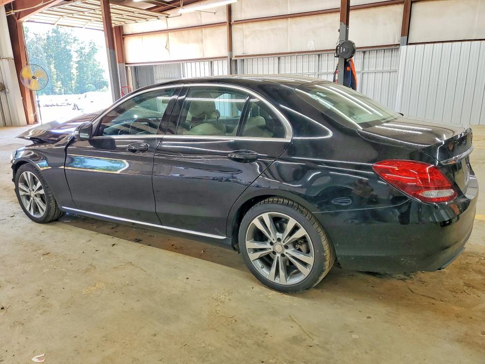 56296596 :رقم المزاد ، 55SWF4JB2FU055025 vin ، 2015 Mercedes-benz C مزاد بيع