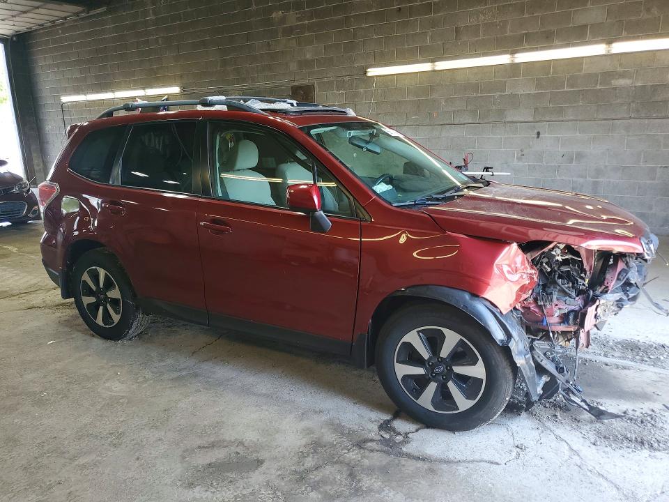 2017 Subaru Forester მანქანა იყიდება აუქციონზე, vin: JF2SJAGC5HH495984, აუქციონის ნომერი: 56816186