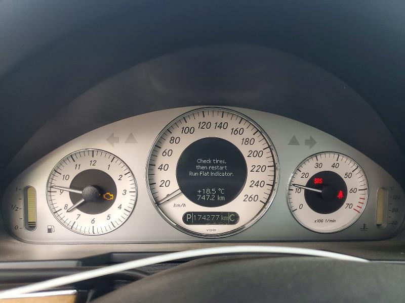 56638056 :رقم المزاد ، WDBUF87X68B243067 vin ، 2008 Mercedes-benz E مزاد بيع